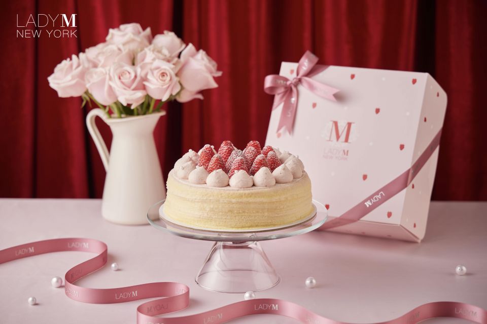 LADY M草莓生奶油千層蛋糕   專屬禮盒母親節限量預購
