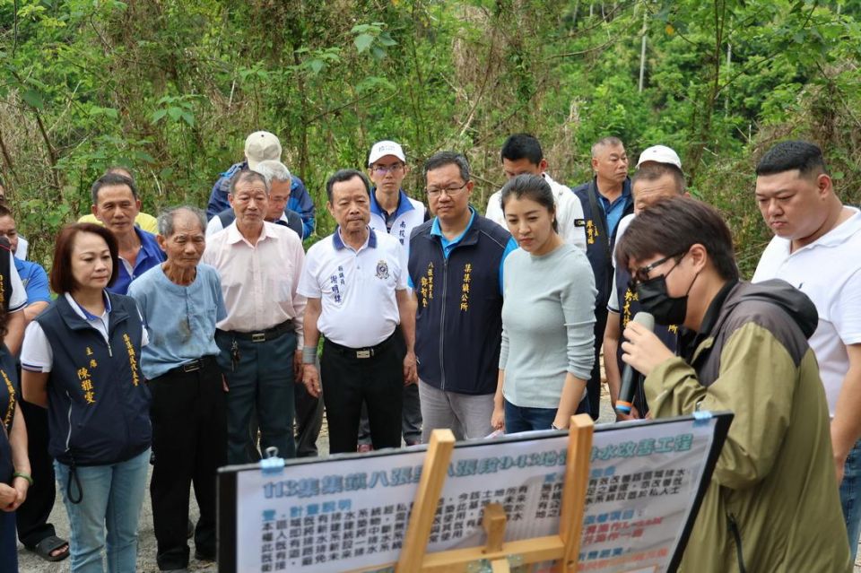 許淑華集集鎮會勘　投入1500萬改善12件道路排水工程