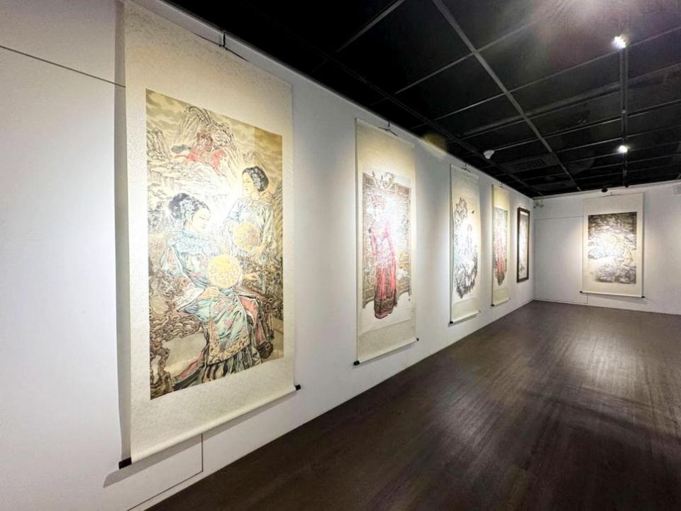 竹市文化藝廊「黃中泰水墨畫展」深入原民部落采風