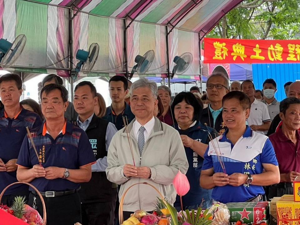 孕育在地體育人才的聖地萬巒鄉泗溝村 風雨球場動工典禮