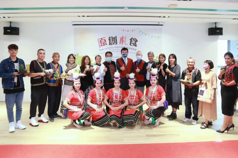 南市原民會輔導10家業者發表創意新品