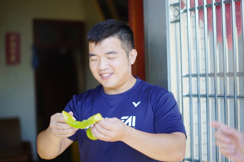 客家苦茶王子陳彥林 研發推出秒賣無毒苦茶油