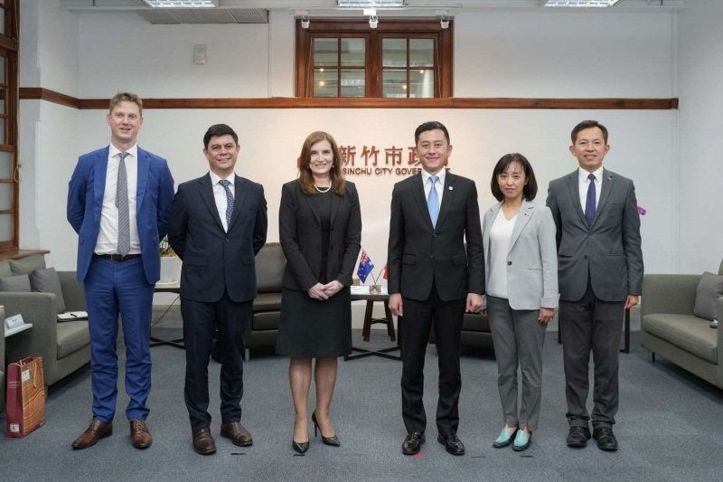 澳洲辦事處參訪竹市府 與代表露珍怡會面聊綠能