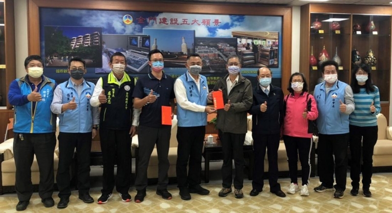 全國模範勞工暨全國總工會模範勞工楊鎮浯接見道賀