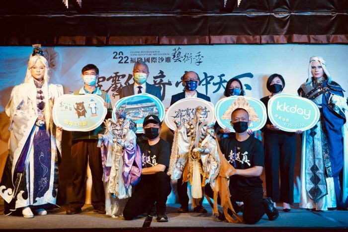 福隆沙雕季結合掌中戲元素 霹靂英雄素還真等一一再現