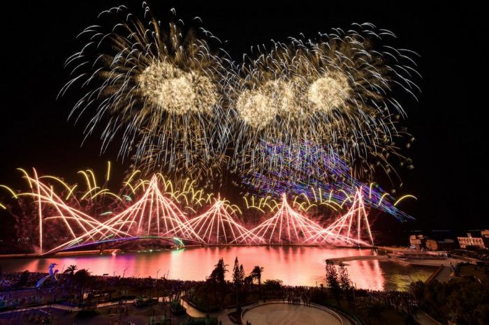  澎湖海上花火節第5場煙火秀 馬公觀音亭園區閃耀登場
