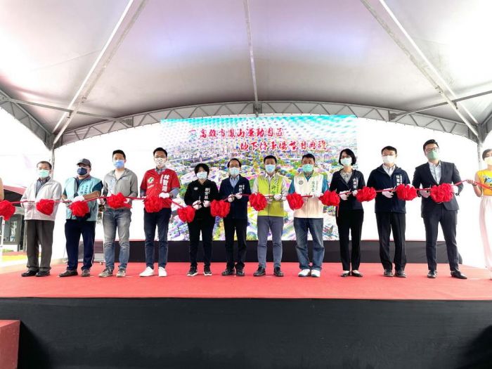 高市鳳山運動園區地下停車場完工啟用