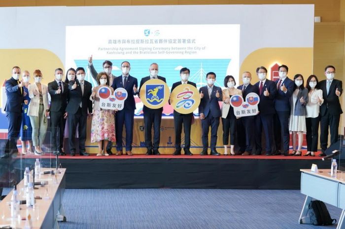 防疫溫情牽起城市友情 高市締盟斯洛伐克布拉提斯拉瓦省