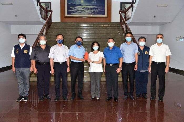 嘉縣警查獲電纜線大盜 台電嘉義區營業處頒發獎勵金