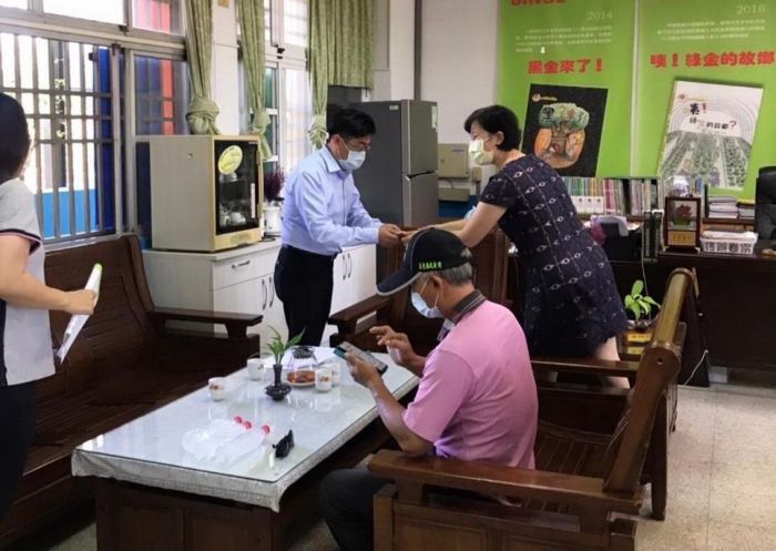 屏東縣救國團「愛‧分享」聚光計畫 協助偏鄉學童圓夢