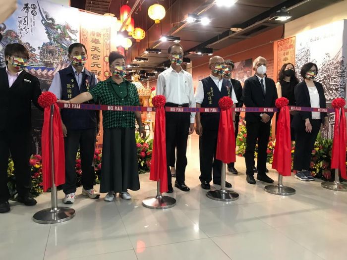 百年元宵 新生不息-新港奉天宮繞境特展耐斯百貨6樓展出
