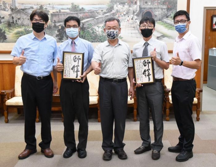澎湖縣長表揚師鐸獎得主肯定教育付出與耕耘