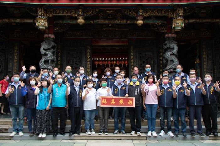 豐原慈濟宮建廟三百周年 盧秀燕贈匾感謝媽祖庇佑