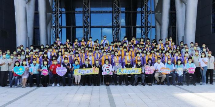 111年嘉義市成年禮-市長黃敏惠期許青春向上 夢想嘉+1