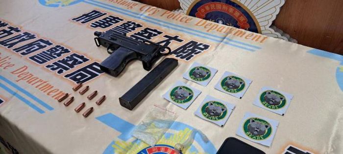 高市刑大搜索突見2顆子彈  追出M10制式衝鋒槍