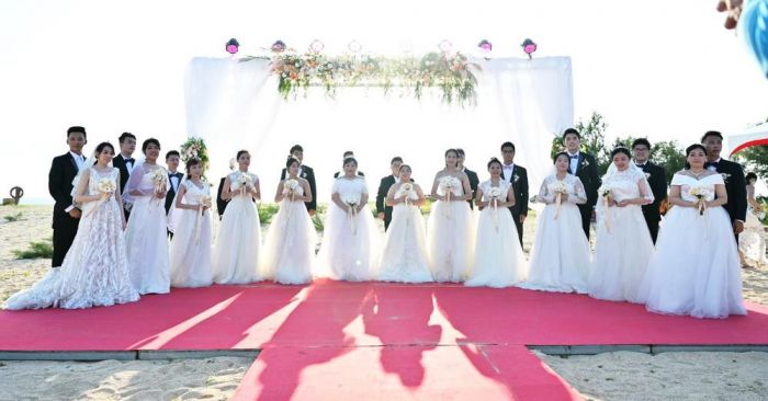 澎湖「2022海洋派對-情定吉貝結婚派對」12對新人縣長證婚