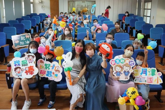 開學新鮮事! 南市兒藝節宅急便街頭藝人到校展演