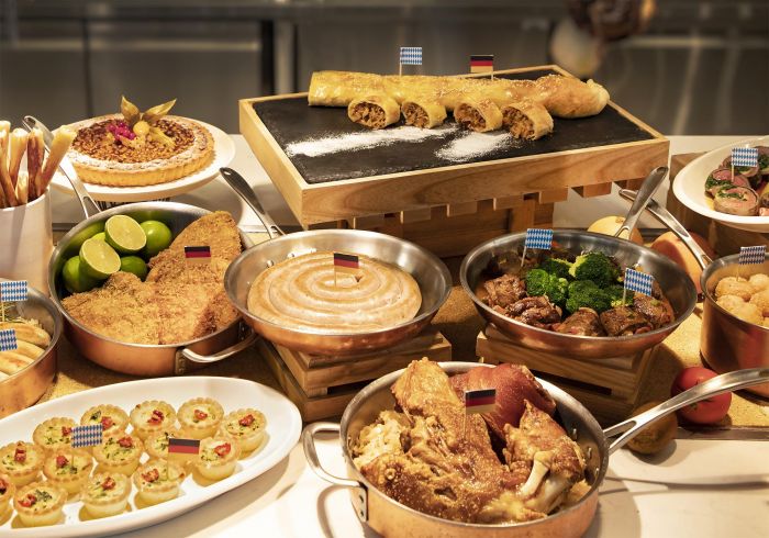 與世界同歡 COZZI Blu和逸飯店節  大啖德國脆皮豬腳、俄力崗酥皮酸菜捲 再享世界冠軍啤酒暢飲