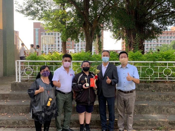 林建廷赴美街舞大賽奪冠獎金捐贈嘉義高工、大業母校
