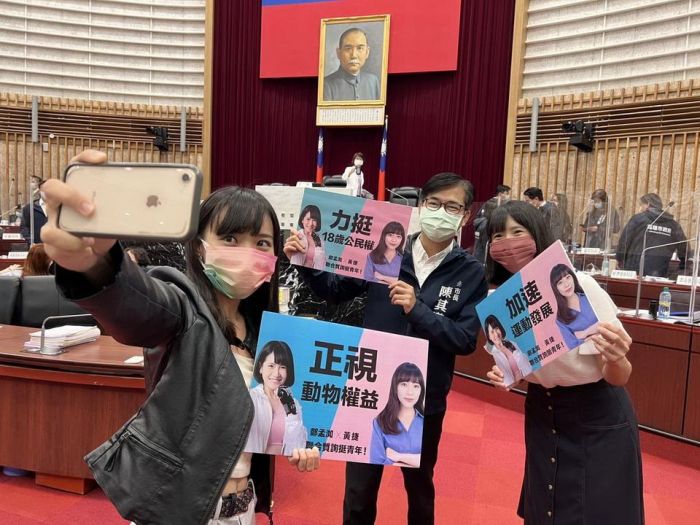 鄭孟洳促高市府共挺青年、護動物、推運動 期讓高雄市民幸福更有感