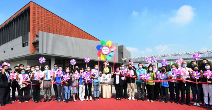 提供優質運動空間 彰化縣鹿江國際中小學第三期校舍竣工