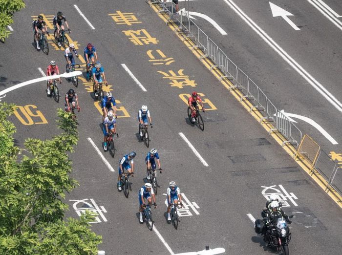 國際自由車環台賽第4站開賽 陳其邁盼透過國際賽事讓世界看見高雄