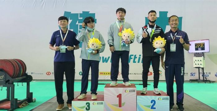 111全民運動會開幕 南市健力代表隊旗開得勝勇奪銀牌
