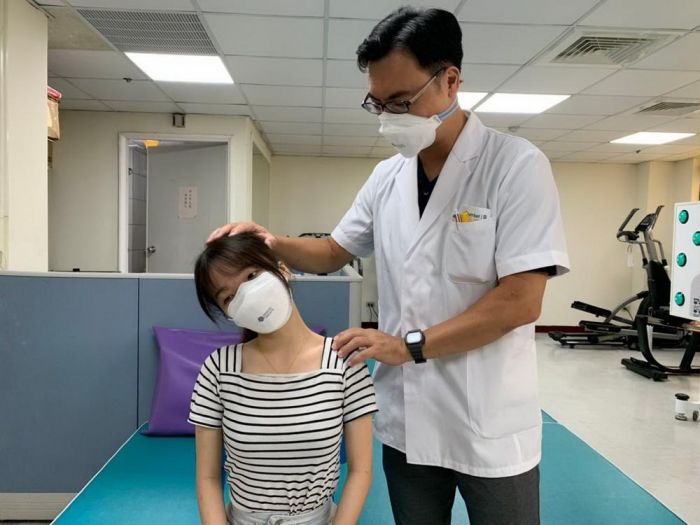 上班族久坐脖子僵硬、肩頸酸痛嘉榮助您改善疼痛成效佳