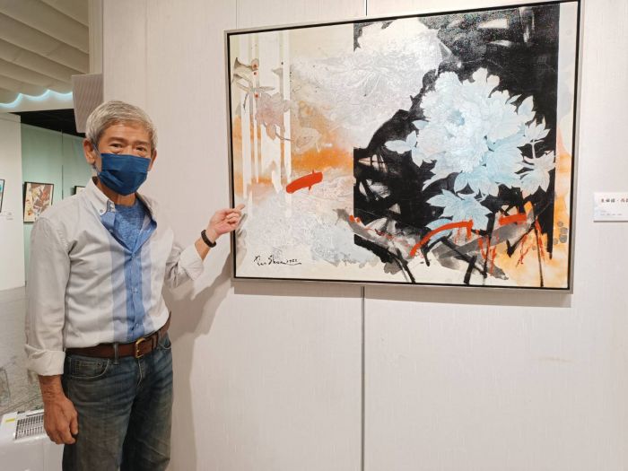 東方工筆藏禪韻、西方抽象展勁道 廖本生油畫創作展正在彰化生活美學館展出