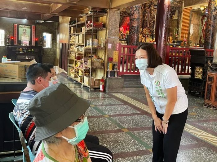 湯詠瑜溫情訴求鄉親 懇請鄉親給新人多一個改變前新苓的機會