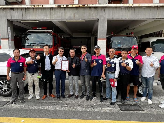 寶建醫院捐贈屏東水上救生協會 動力救生快艇