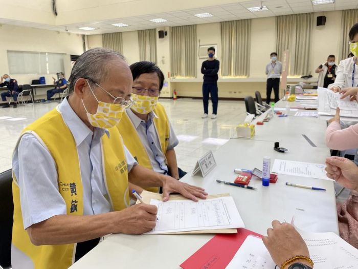 黃敏惠市長以市政優先  委託代理完成登記參選