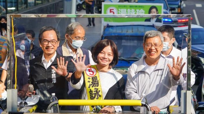 陳建仁、李昆澤助陣湯詠瑜 全力搶救婦女保障最關鍵一席