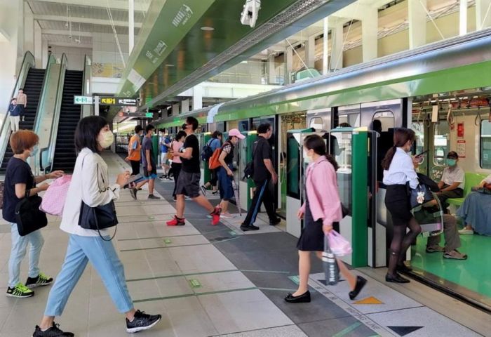 中捷加強疏運返鄉投票旅客 11/25晚間加開班次
