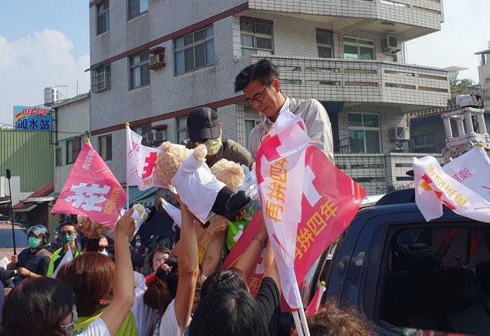 選前最後奮戰 劉世芳黃偵琳準備好為民服務 就差您的一票搶救