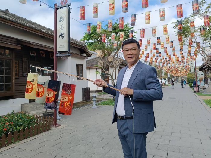 鹿港桂花巷藝術村換新裝 800隻Q萌小鹿不倒翁登場萌度破表
