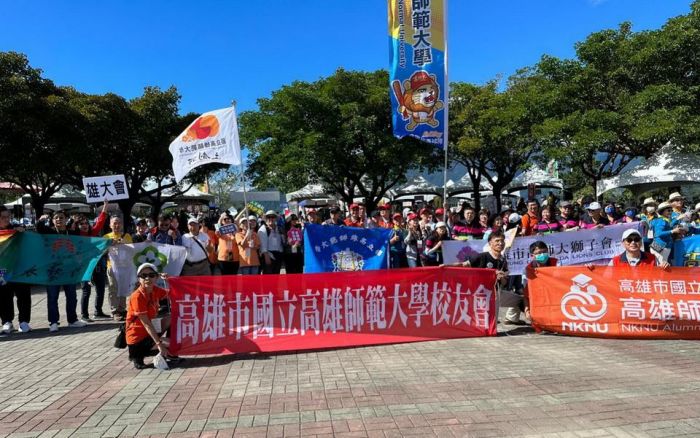 高師大校友會包火車前進台東池上大會師