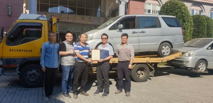 林管處捐贈退役報廢車 嘉惠屏東高工學子