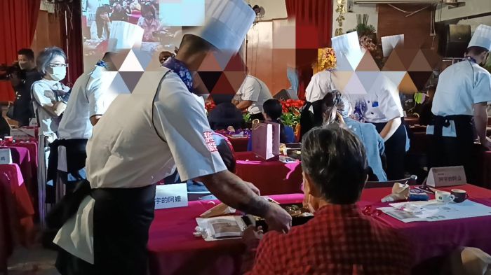 紓解學生思親情懷 勵志中學「愛的團圓飯」 溫馨上菜