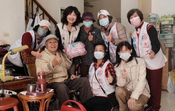 澎湖榮欣志工愛心煲熱食 溫暖榮民眷的心