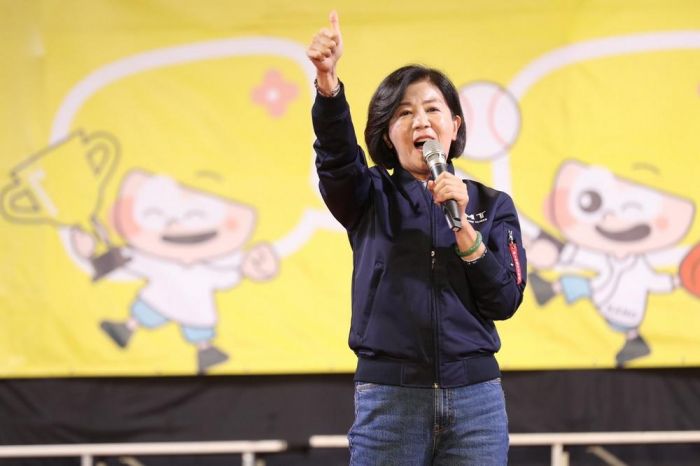 盧秀燕連任中市府公布小內閣人事案 黃國榮、王育敏任副市長