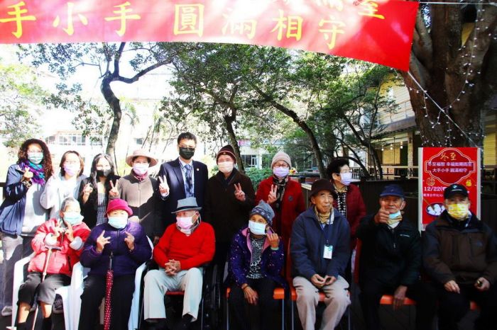 冬至福智 嘉義大學大手小手沁心池畔搓湯圓