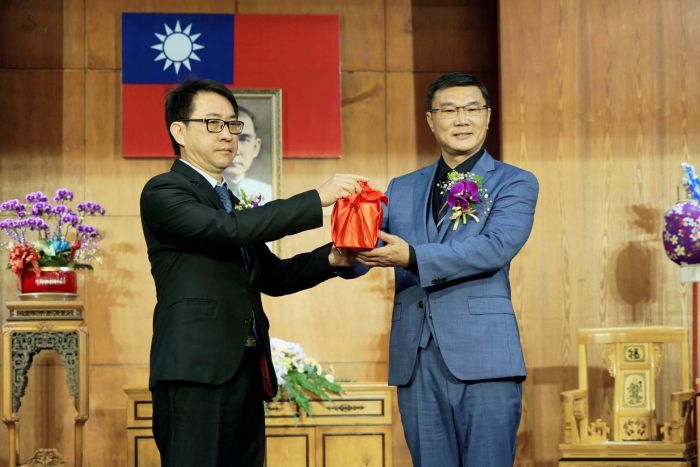 許志宏宣誓就職第19屆鹿港鎮長 四大面向努力更好、做到最好