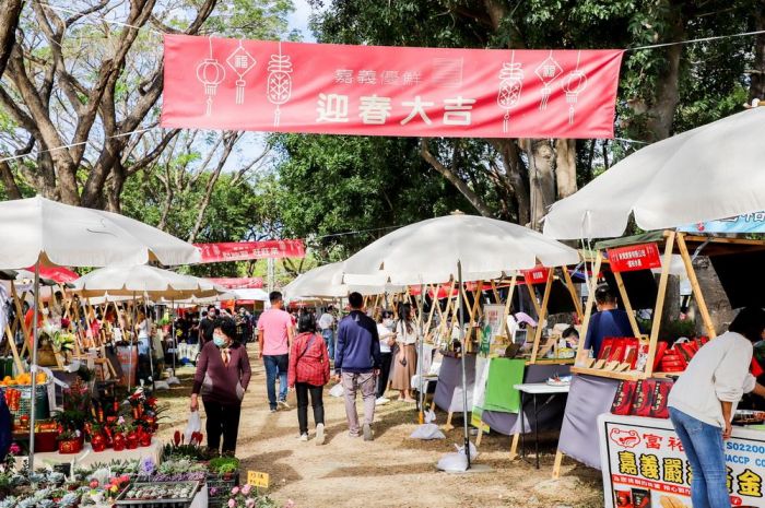 嘉有好市集 翁章梁直播介紹豐富年貨