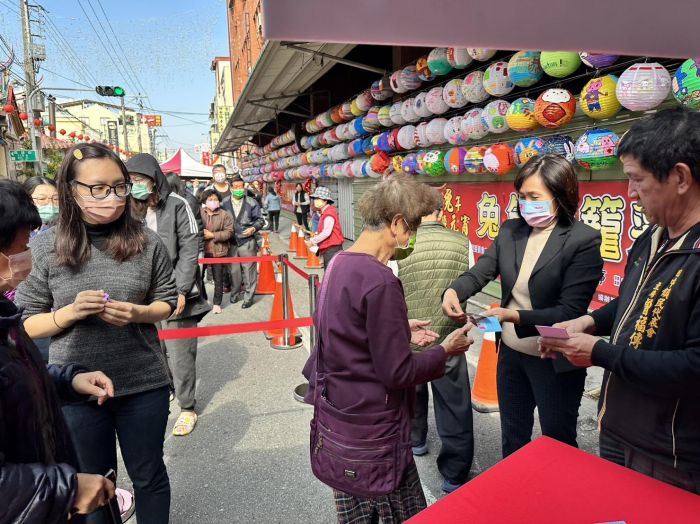 田中鎮年貨大街開市 送抵用券、摸彩券為活動增買氣