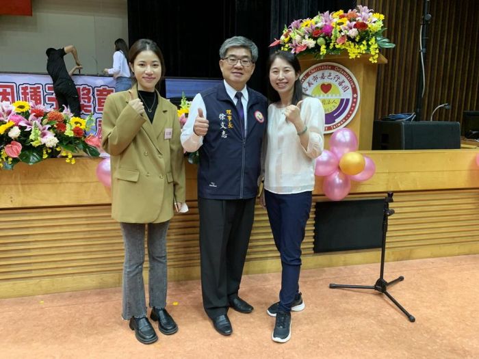 越南新二代獲頒助學金 嘉邑行善團攜手移民署培植莘莘學子