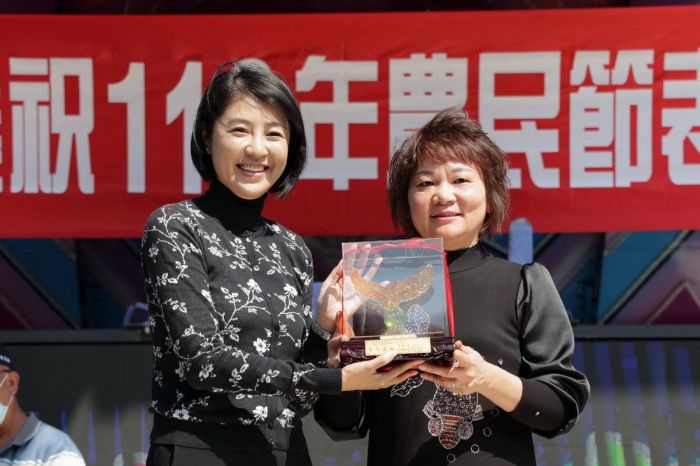 信義鄉農民節表揚大會　許淑華感謝農民付出帶動農業發展