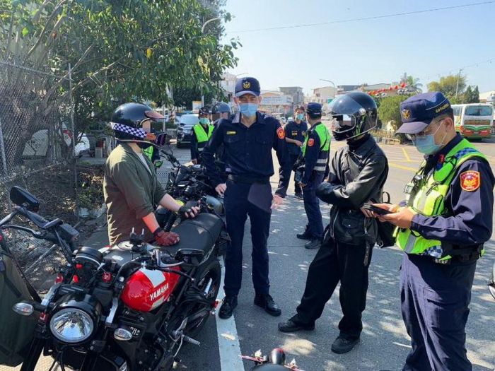 監警聯合稽查噪音 違規改裝車上路小心了
