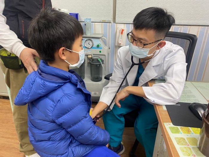 新生兒黃疸遲不消退 當心是「膽汁鬱積症」