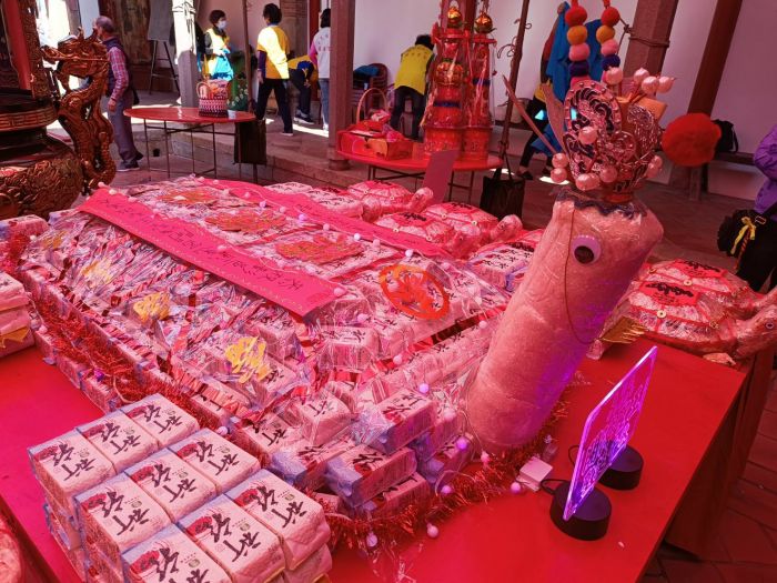 威惠宮開漳聖王壽誕 300台斤超大米龜獻壽吸睛